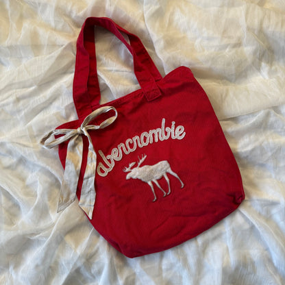 Abercrombie & Fitch shoulder tote