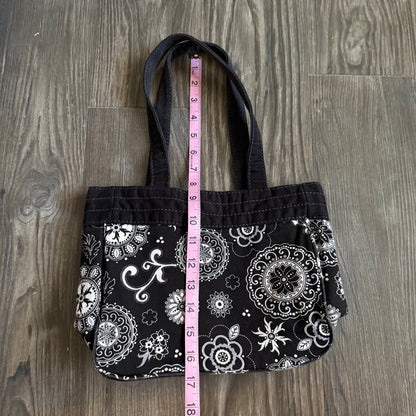 Zoe’s whimsical swirl bag