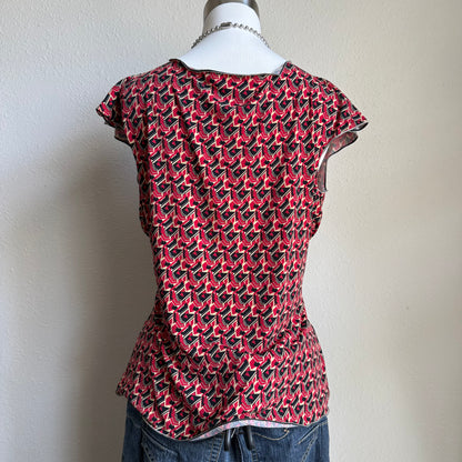 Red patterned picnic top