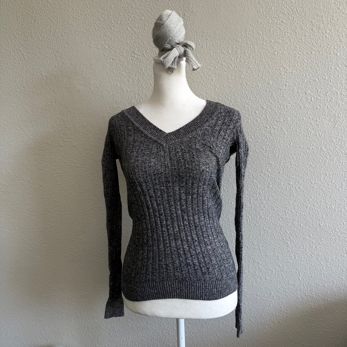 Express grey longsleeve