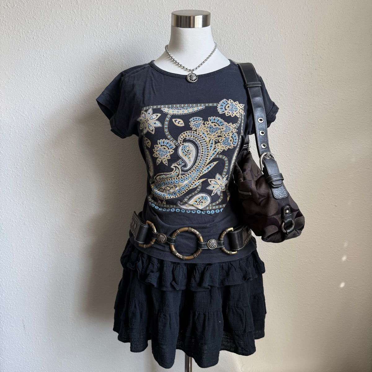 Paisley basic tee