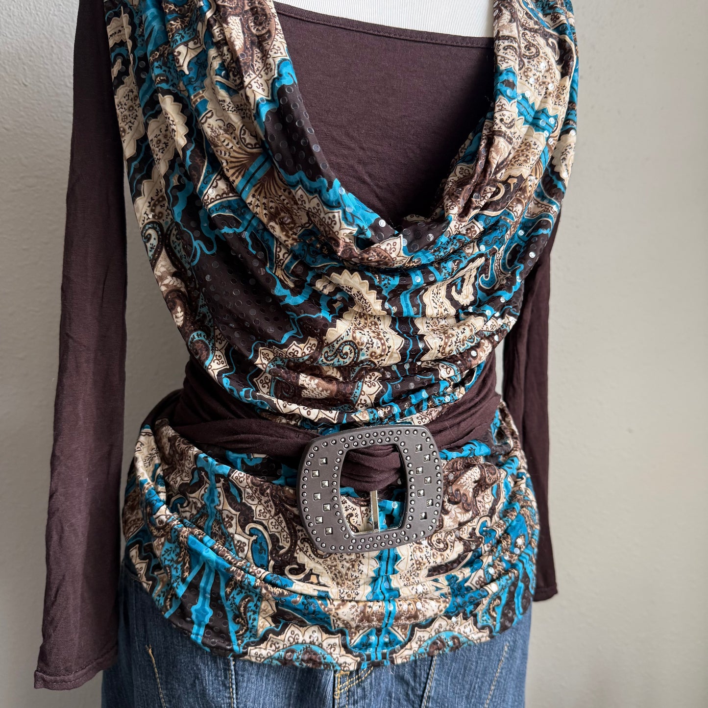 2000s Patterned sleeve top