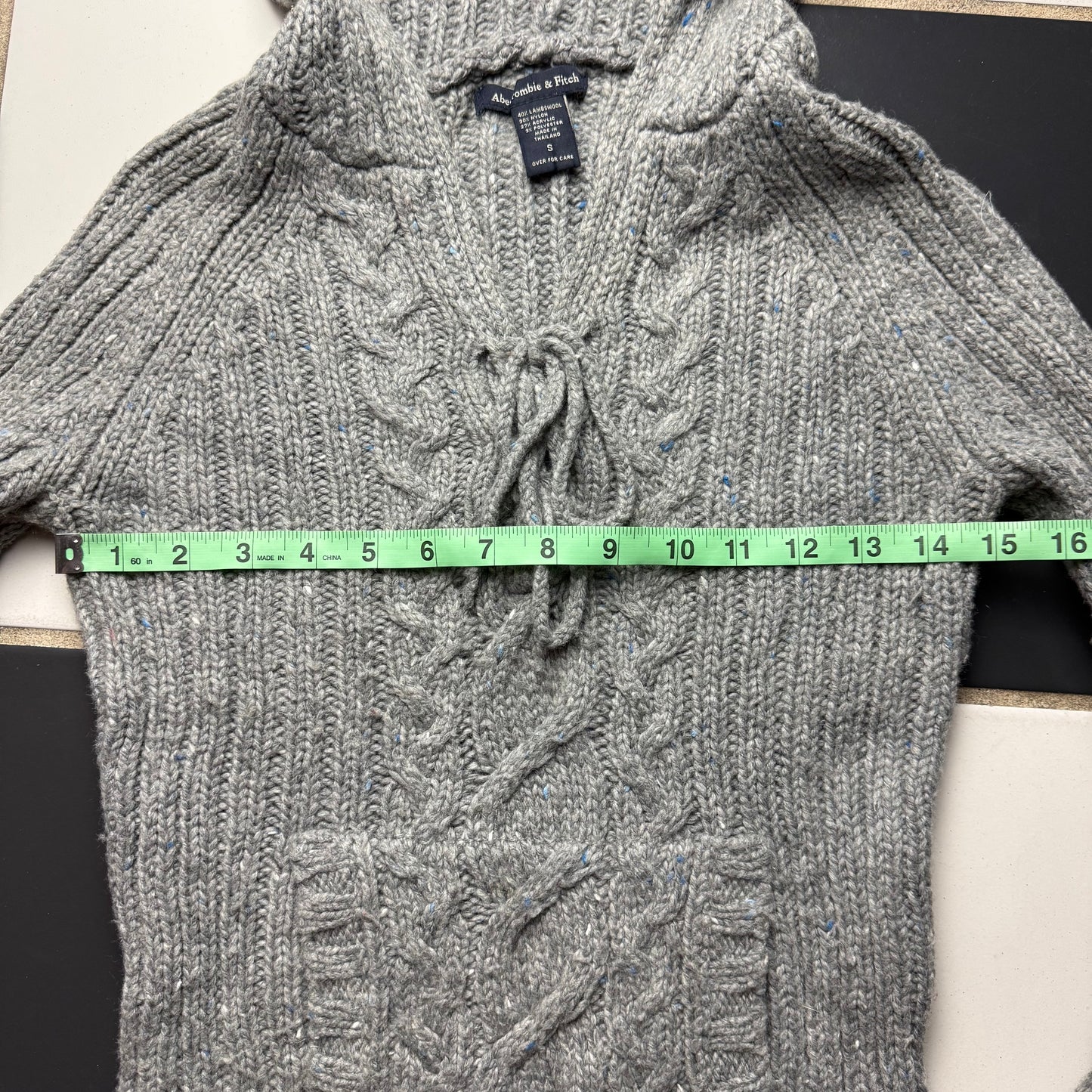 abercrombie & fitch sweater
