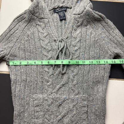 abercrombie & fitch sweater