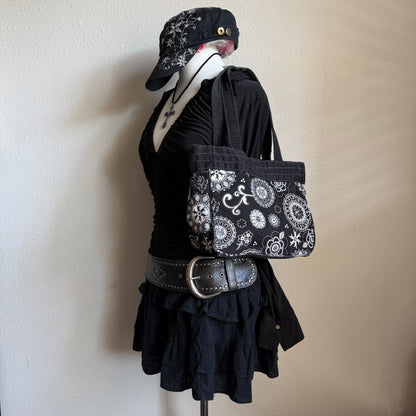 Zoe’s whimsical swirl bag