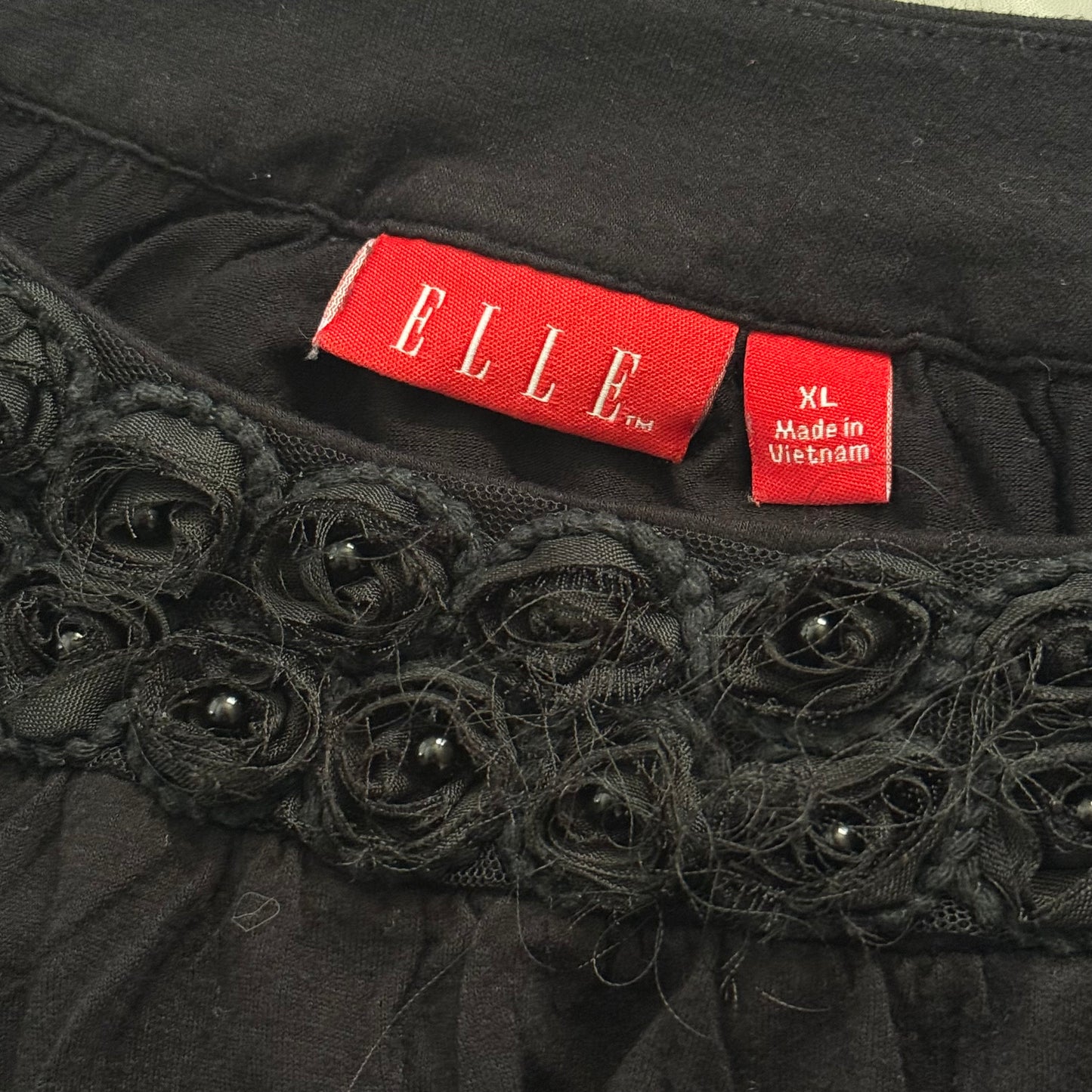 rose black basics top