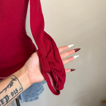 L.E.I red sleeved hoodie top