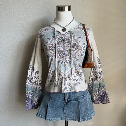 FANG whimsical longsleeve top