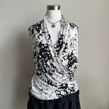 Office siren flower top