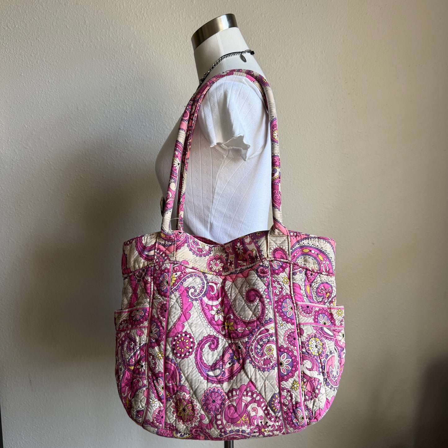 Vera Bradley pink paisley shoulder bag