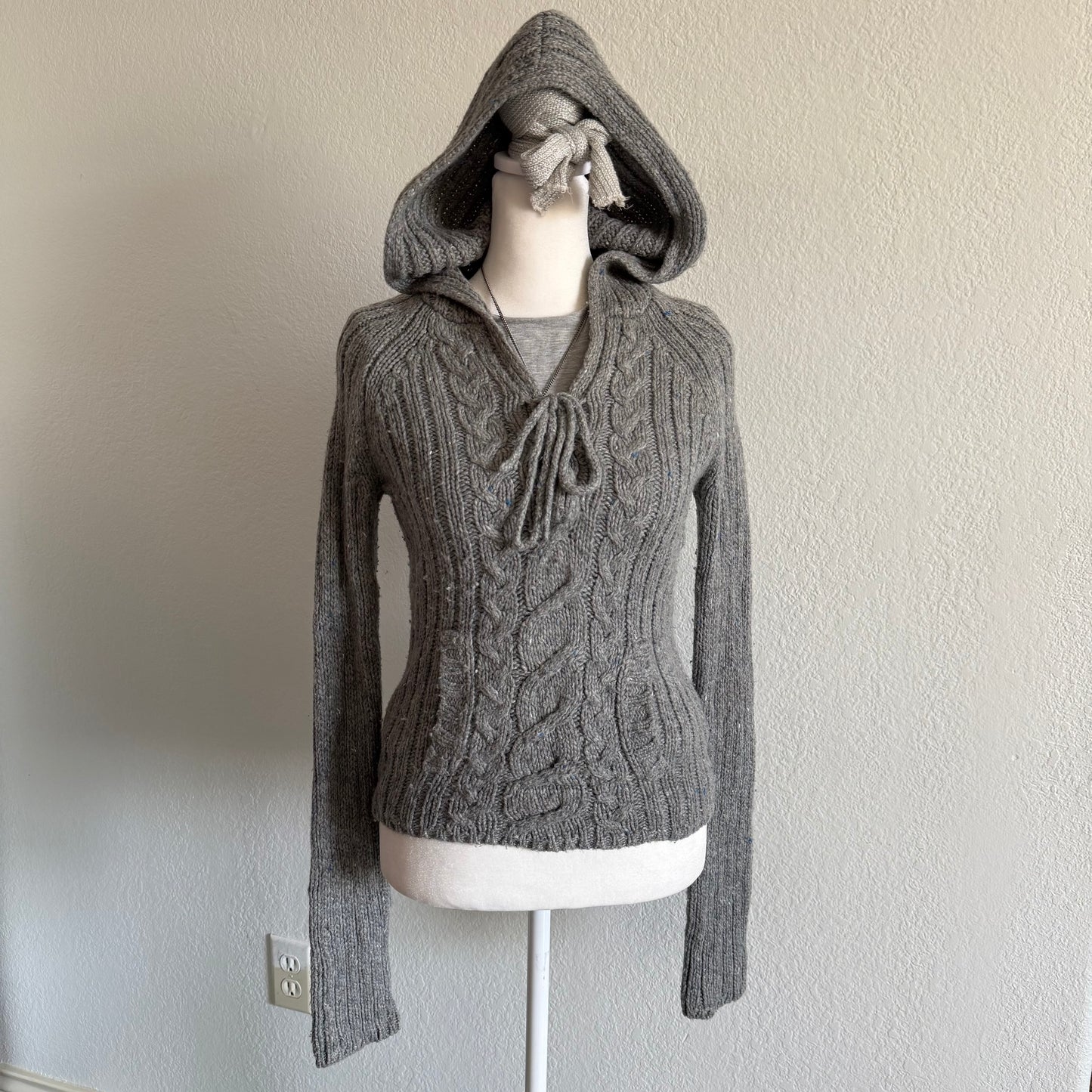 abercrombie & fitch sweater