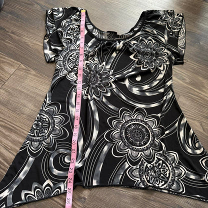 Paisley flower fairy top