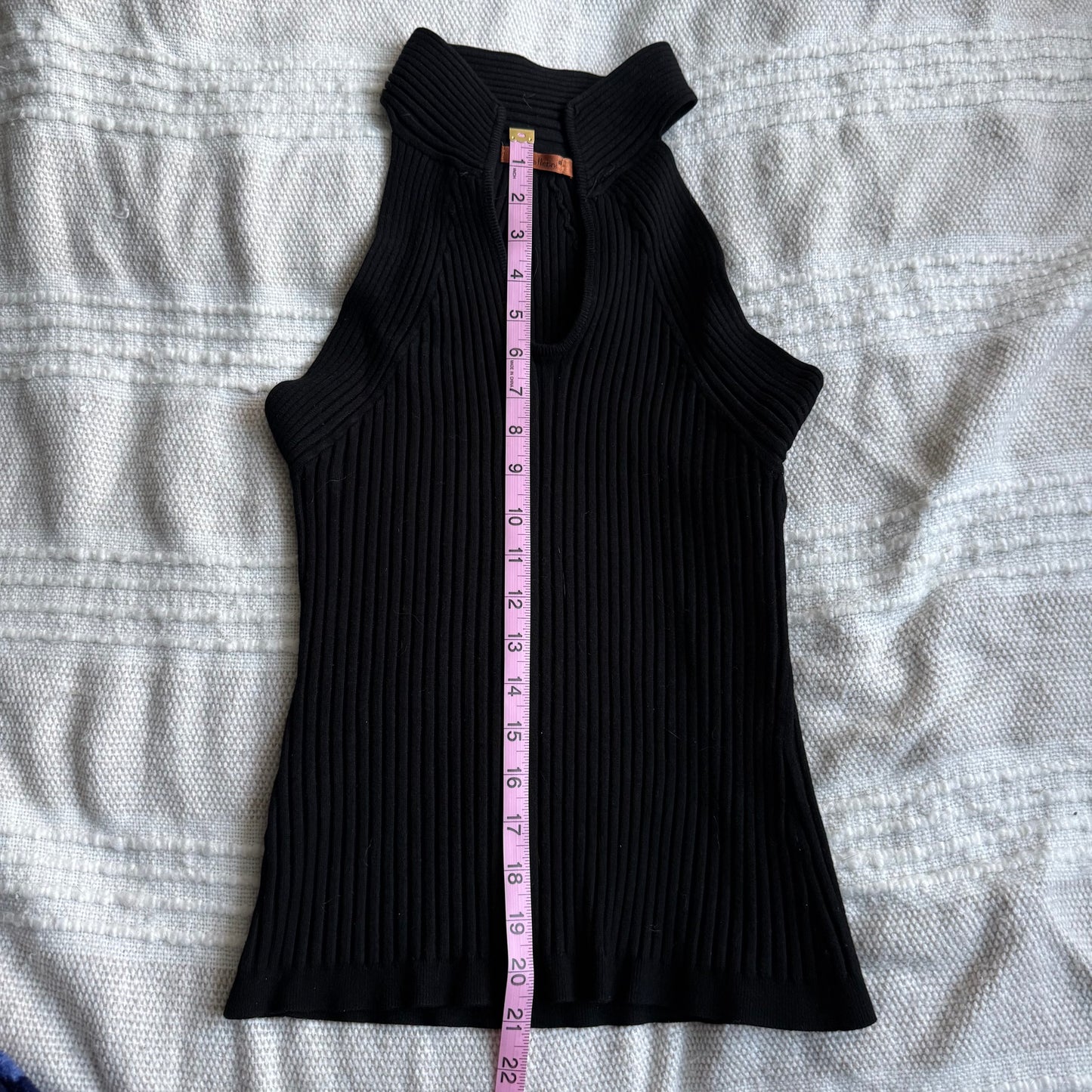 Black ribbed halter top