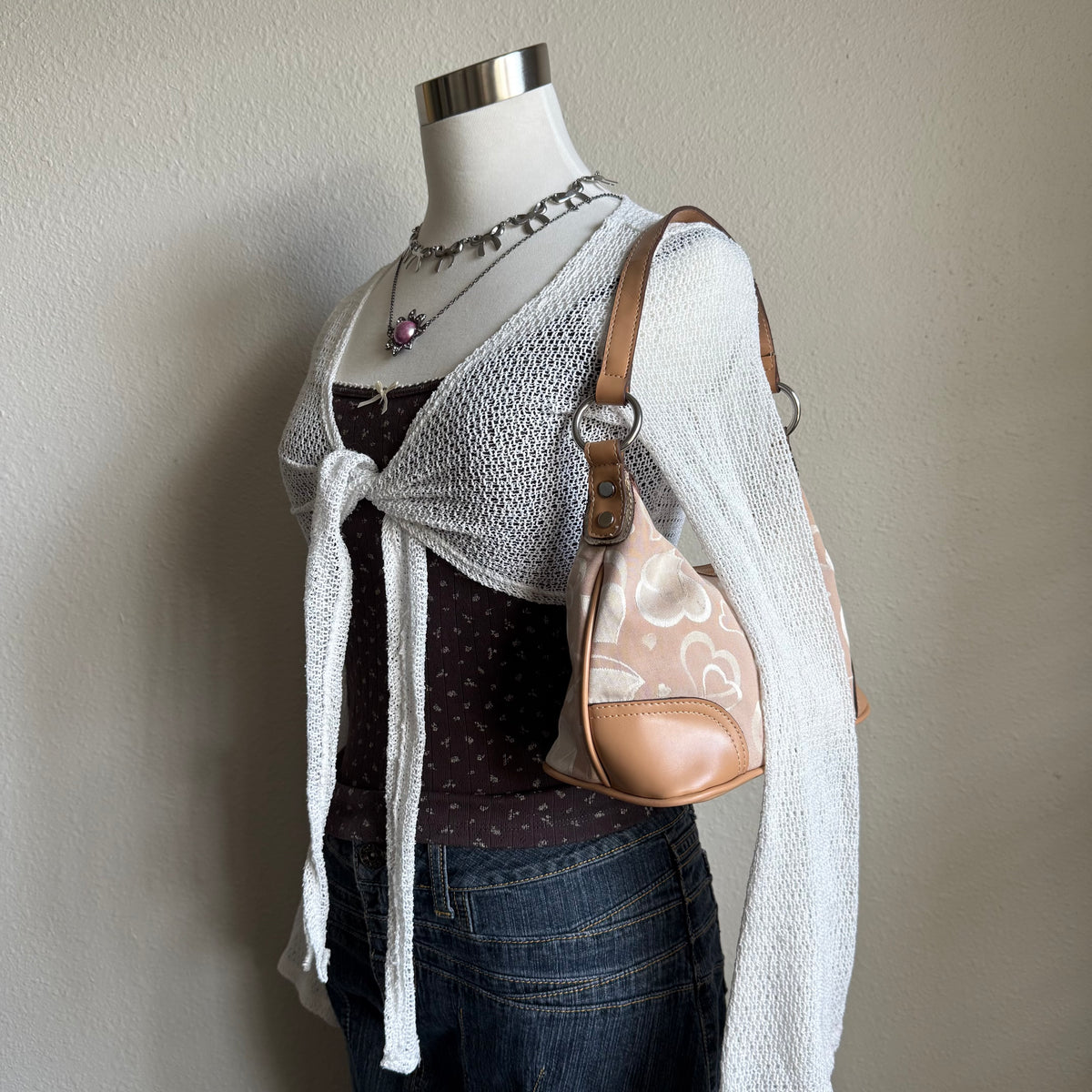 XOXO heart shoulder bag