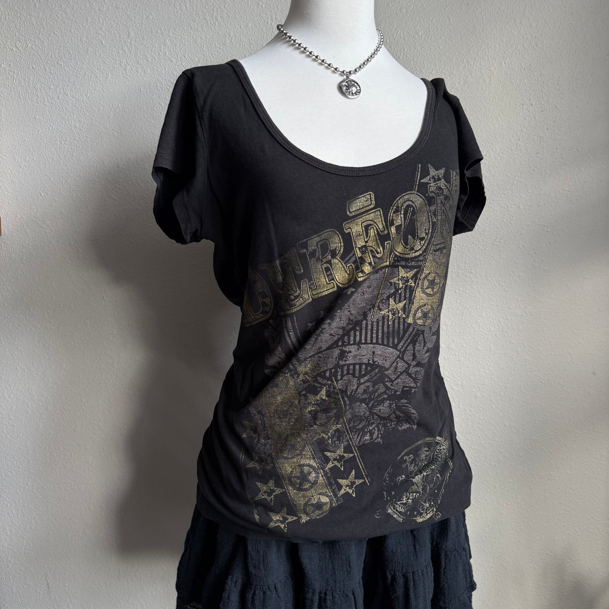 Dereon black top