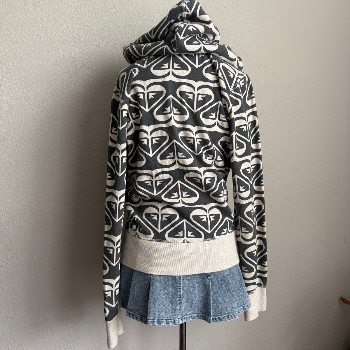 Y2K Roxy heart zip up hoodie